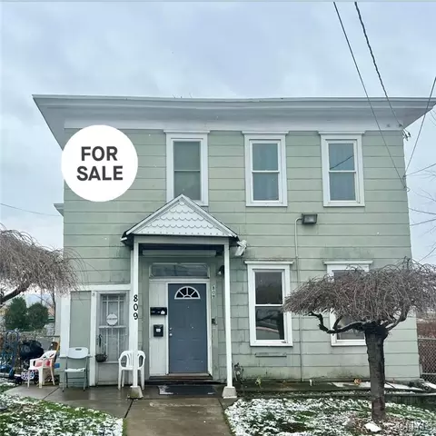 809 N Mcbride St, Syracuse, NY 13203
