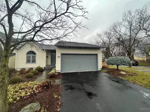 129 Boyden St, Syracuse, NY 13203