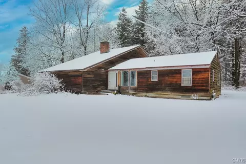 4533 Lincklaen Rd, Cazenovia, NY 13035
