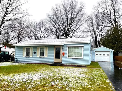 1104 Clinton St, Rome, NY 13440