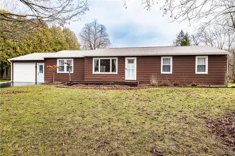 611 Valley Dr E, Sullivan, NY 13037