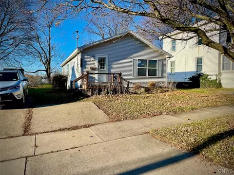 204 E 2nd St, Oswego, NY 13126
