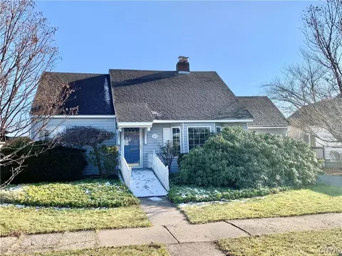 1635 Grandview Ave, Utica, NY 13502
