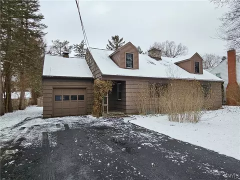 17 Ely Dr, Fayetteville, NY 13066