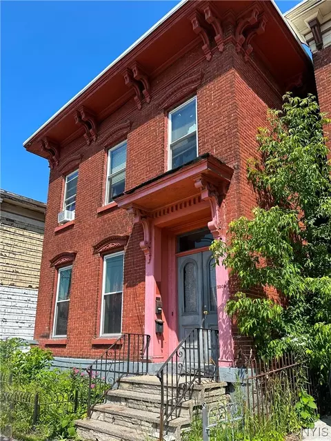 1003 State St, Utica, NY 13502