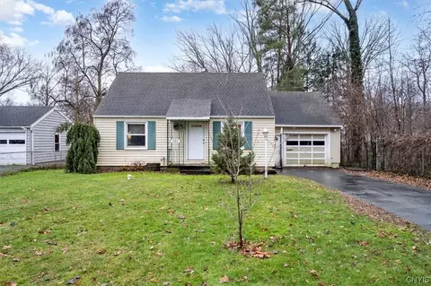 101 Roxann Ave, Syracuse, NY 13212