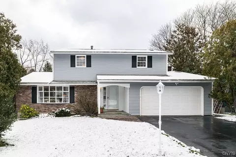 6306 Danbury Dr, Jamesville, NY 13078