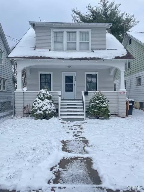 221 Herriman St, Syracuse, NY 13204