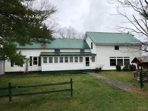 6887 State Highway 58, Macomb, NY 13646