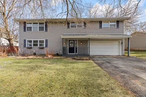 4618 Brickyard Falls Rd, Manlius, NY 13104