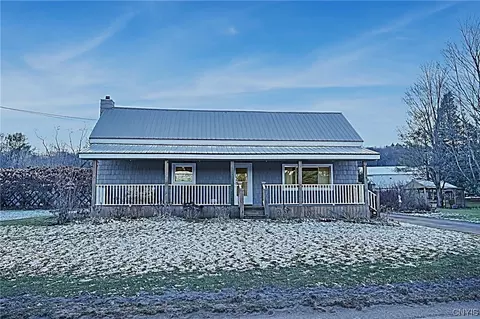 139 Old State Rd, Poland, NY 13431
