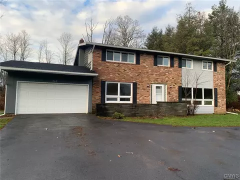 267 County Route 4, Central Square, NY 13036