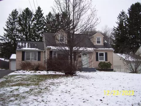 112 Terrace Dr, Syracuse, NY 13219