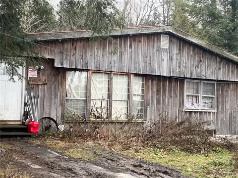 2428 Kamm Rd, Otisco, NY 13110