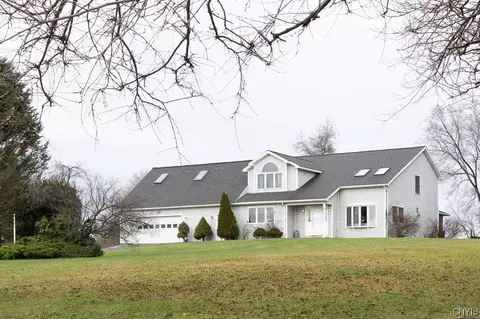 4205 Perretta Dr, Lenox, NY 13032