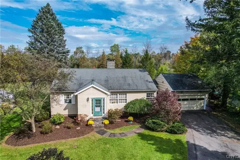 56 Chenango St, Cazenovia, NY 13035