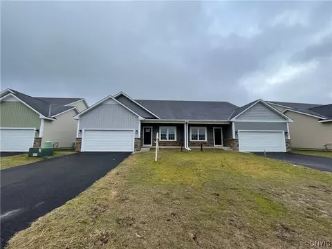 8092 Forest Ridge Lane Ln #402, Lysander, NY 13027