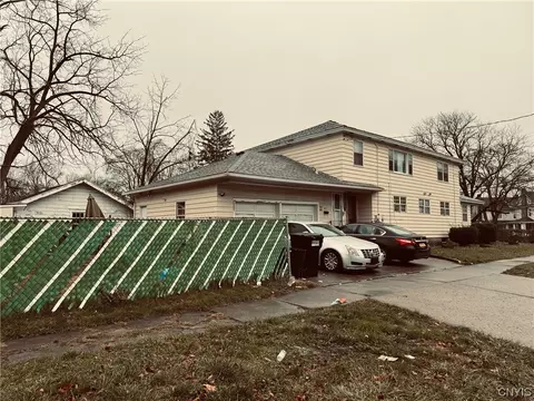 2101 James St, Syracuse, NY 13206