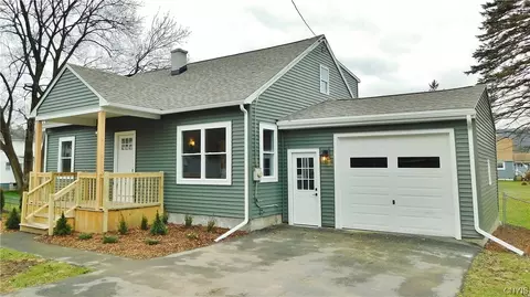112 Macon St, Onondaga, NY 13120