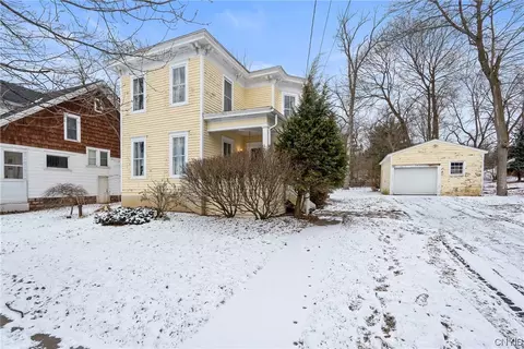 58 W Genesee St, Lysander, NY 13027
