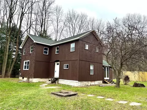 12352 Watkins Rd, Ira, NY 13033