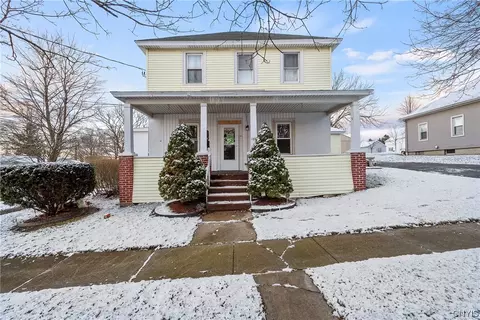185 Ellen St, Oswego, NY 13126