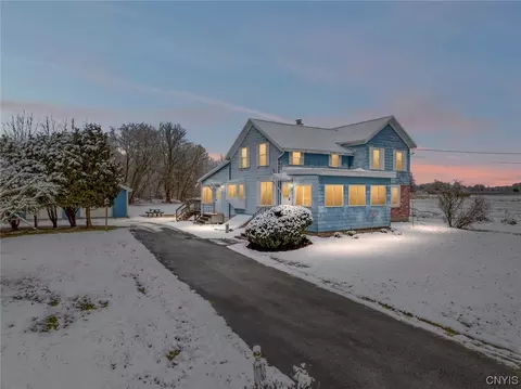 7699 N Court St, Lenox, NY 13032