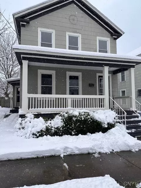 74 Ontario St, Oswego, NY 13126