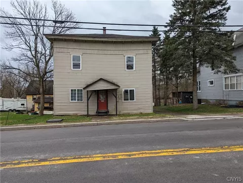 10590 Steuben St, Remsen, NY 13438