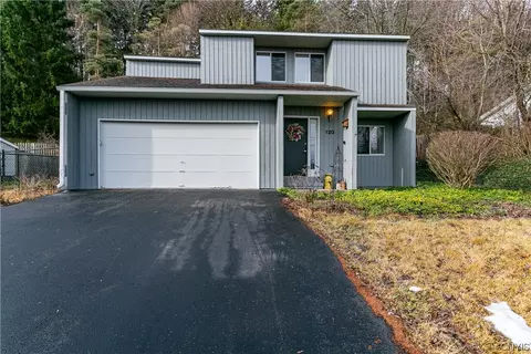 120 Parsons Rd, Camillus, NY 13031