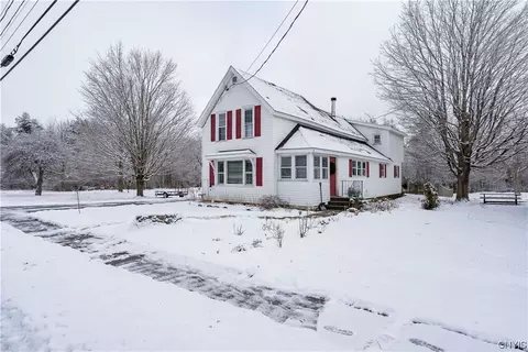 204 N Main St, Le Ray, NY 13612