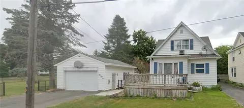 359 Broadwell Ave, Fulton, NY 13069