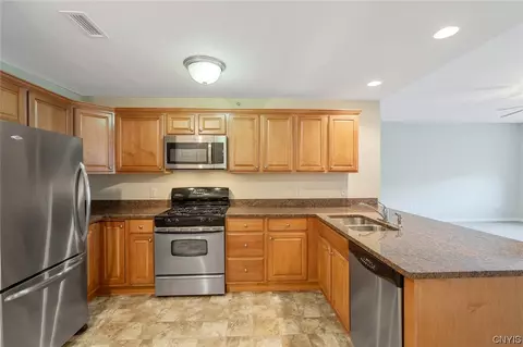 28 Maple St #201, Marcellus, NY 13108 photo 6