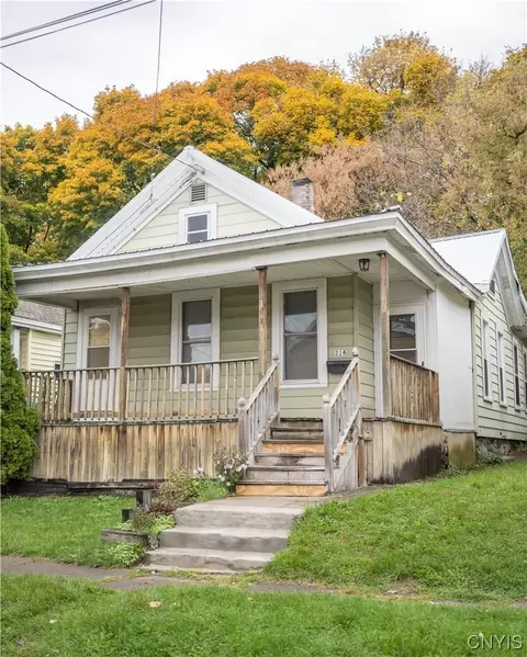 214 Carbon St, Syracuse, NY 13208