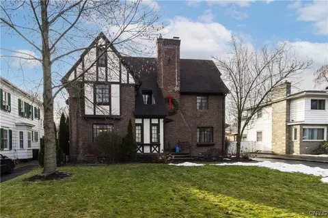 325 Rugby Rd, Syracuse, NY 13203