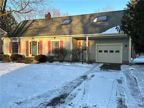 3 Bonnie Ave, New Hartford, NY 13413