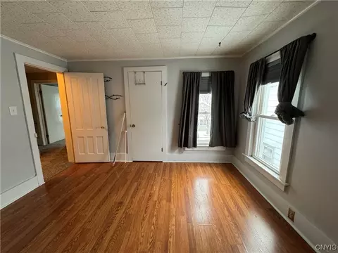 138 E 8th St, Oswego, NY 13126 photo 33