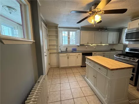 138 E 8th St, Oswego, NY 13126 photo 20