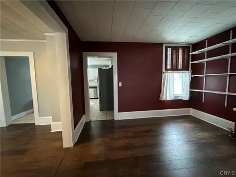 138 E 8th St, Oswego, NY 13126 photo 17
