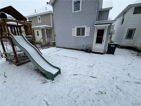 138 E 8th St, Oswego, NY 13126 photo 7