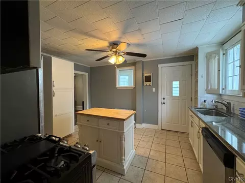 138 E 8th St, Oswego, NY 13126 photo 24