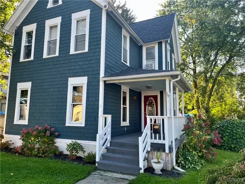 14 Delaware Ave, Cortland, NY 13045
