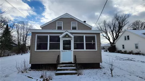 5305 Broad St, Durhamville, NY 13054