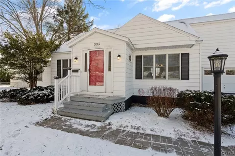 303 Everingham Rd, Onondaga, NY 13205