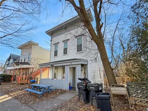 408 Graves St, Syracuse, NY 13203