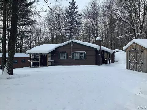2363 Deerheart Rd, Osceola, NY 13316