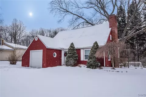 254 Higby Rd, New Hartford, NY 13413