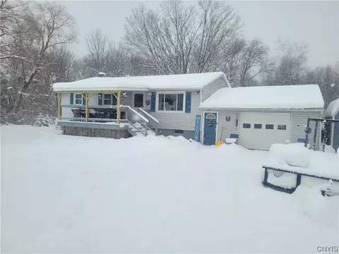 145 Smithers Rd, Mexico, NY 13114