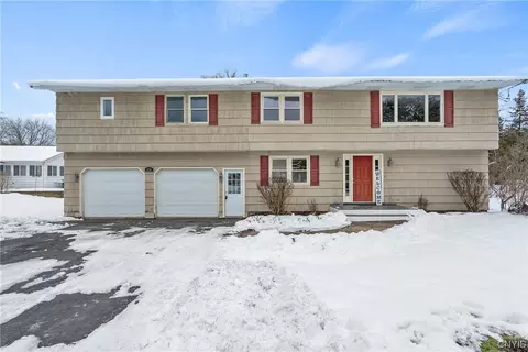 320 Brinkerhoff St, Sullivan, NY 13037