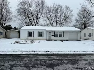 1107 Delray Dr, Rome, NY 13440